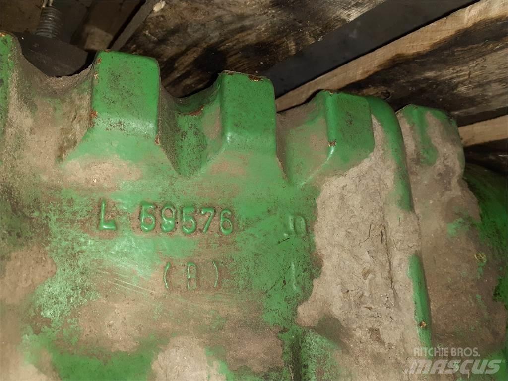 John Deere 2450 Alte accesorii tractor