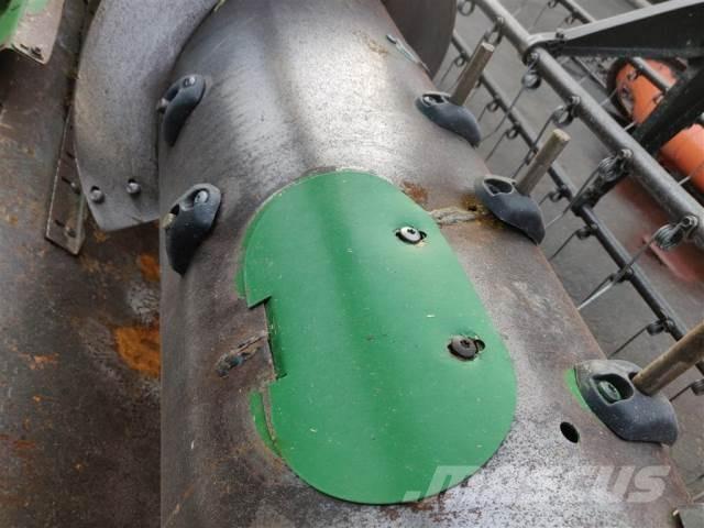 John Deere 25 Accesorii combine agricole