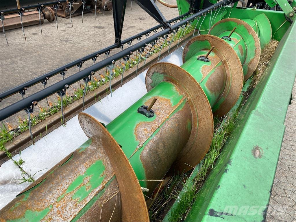 John Deere 25 Accesorii combine agricole