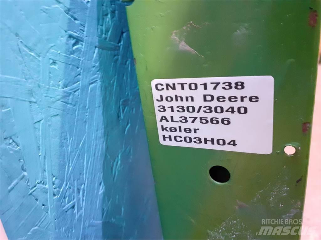 John Deere 3040 Radiatoare