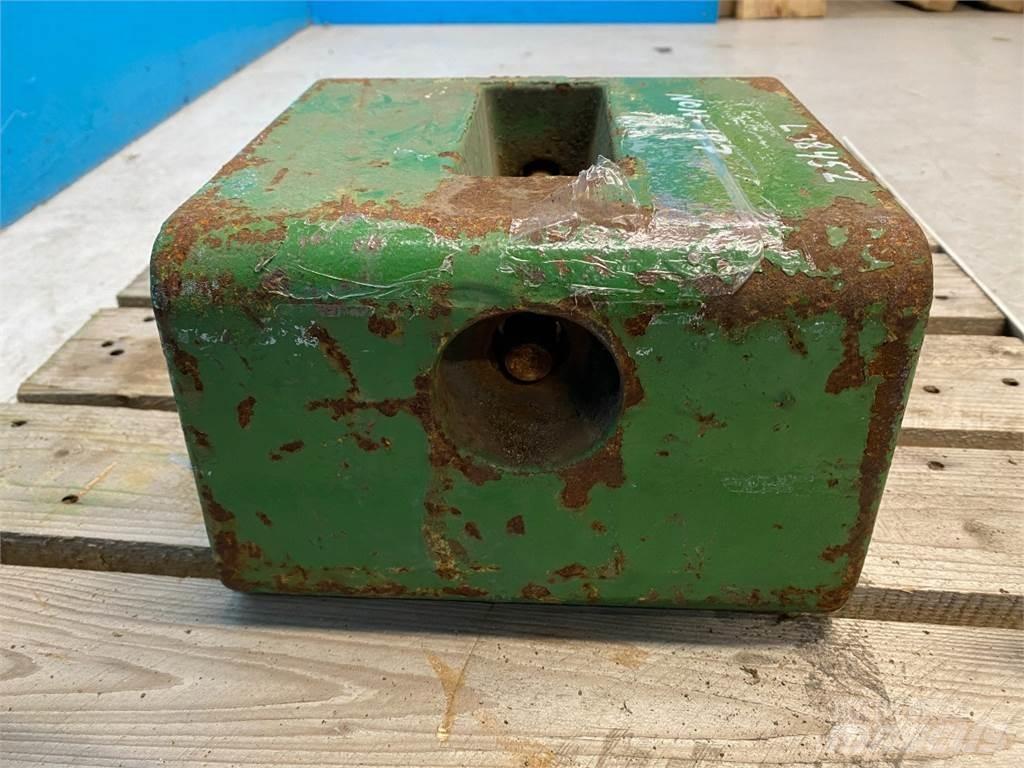 John Deere 3040 Greutăți față