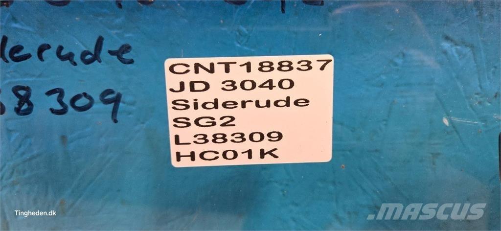 John Deere 3040 Cabine si interior