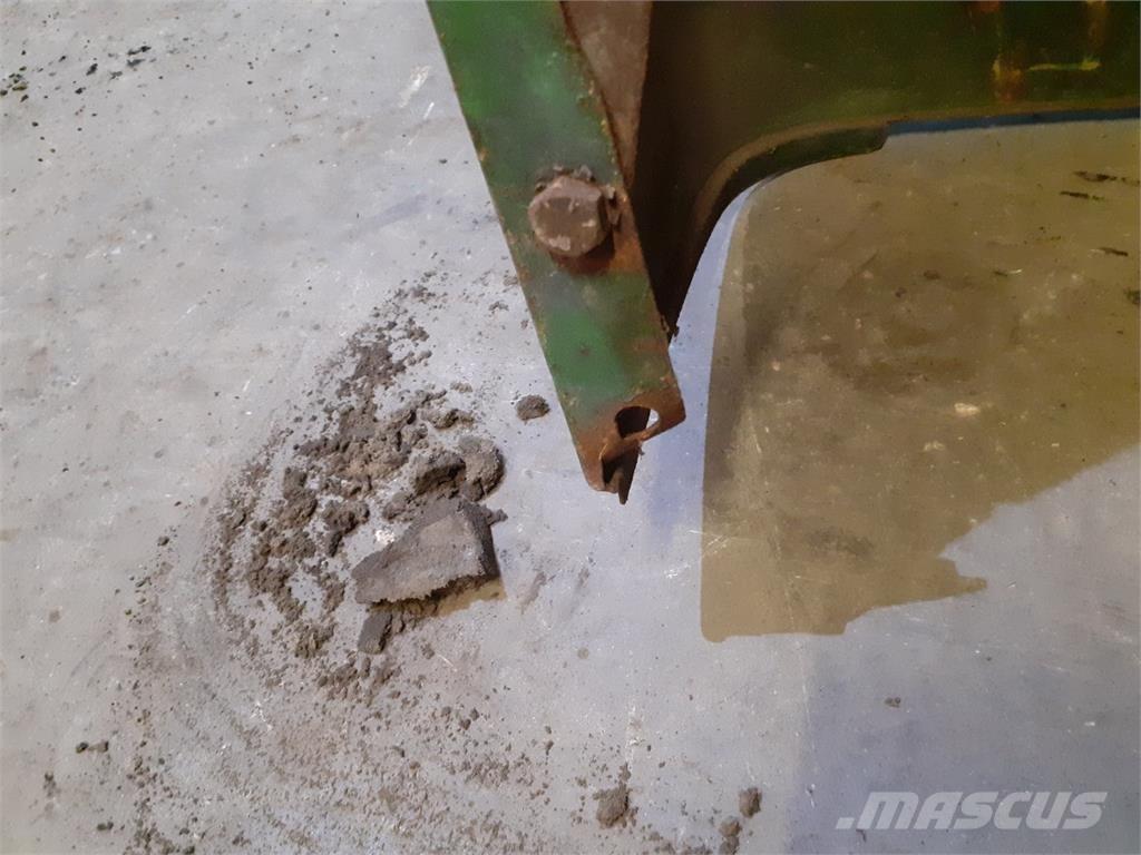 John Deere 3130 Alte accesorii tractor