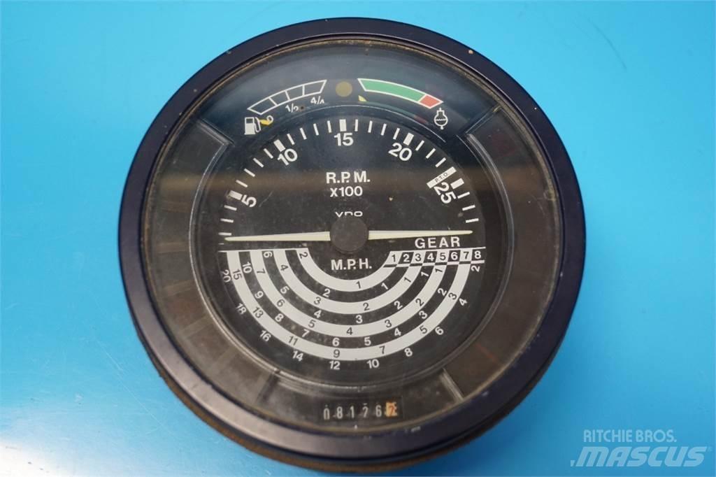 John Deere 3140 Electronice