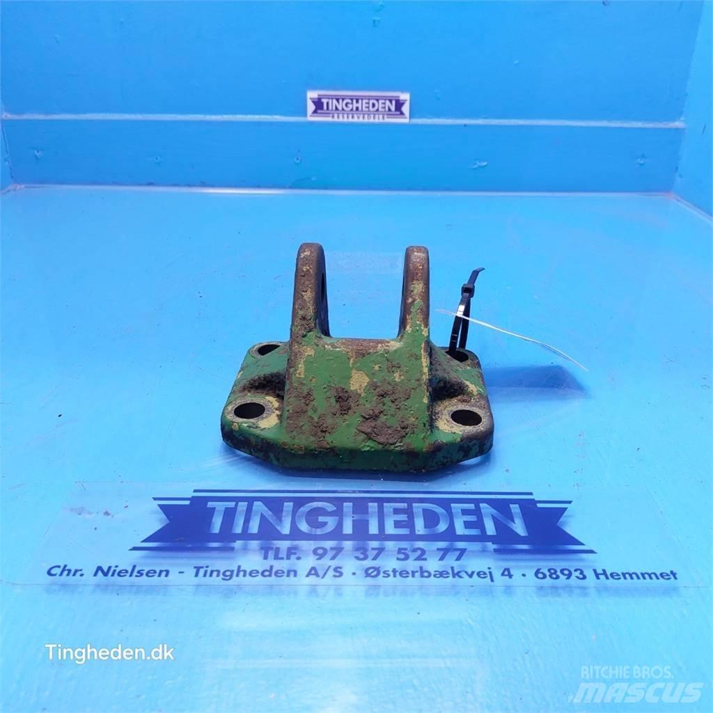 John Deere 3140 Alte accesorii tractor