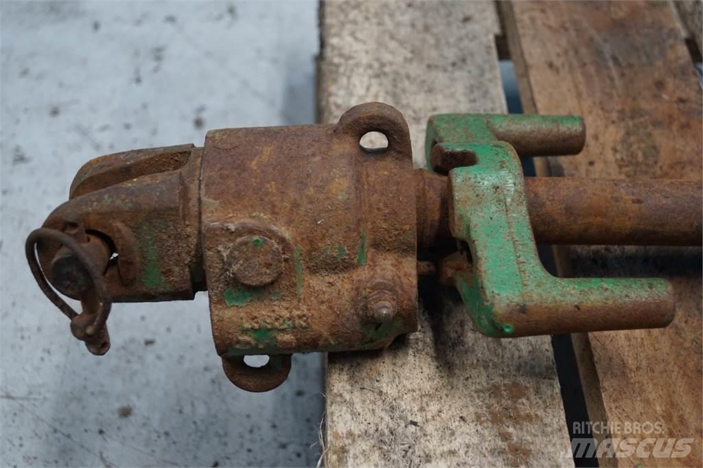 John Deere 3350 Alte accesorii tractor