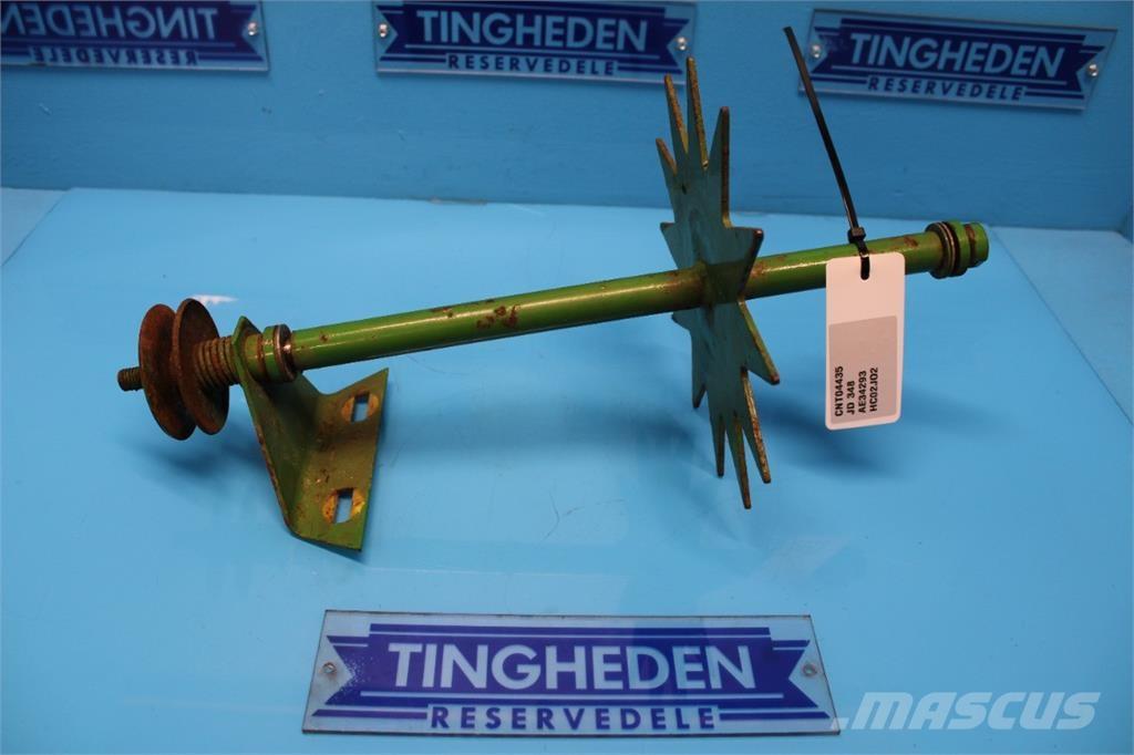 John Deere 348 Cleme balot