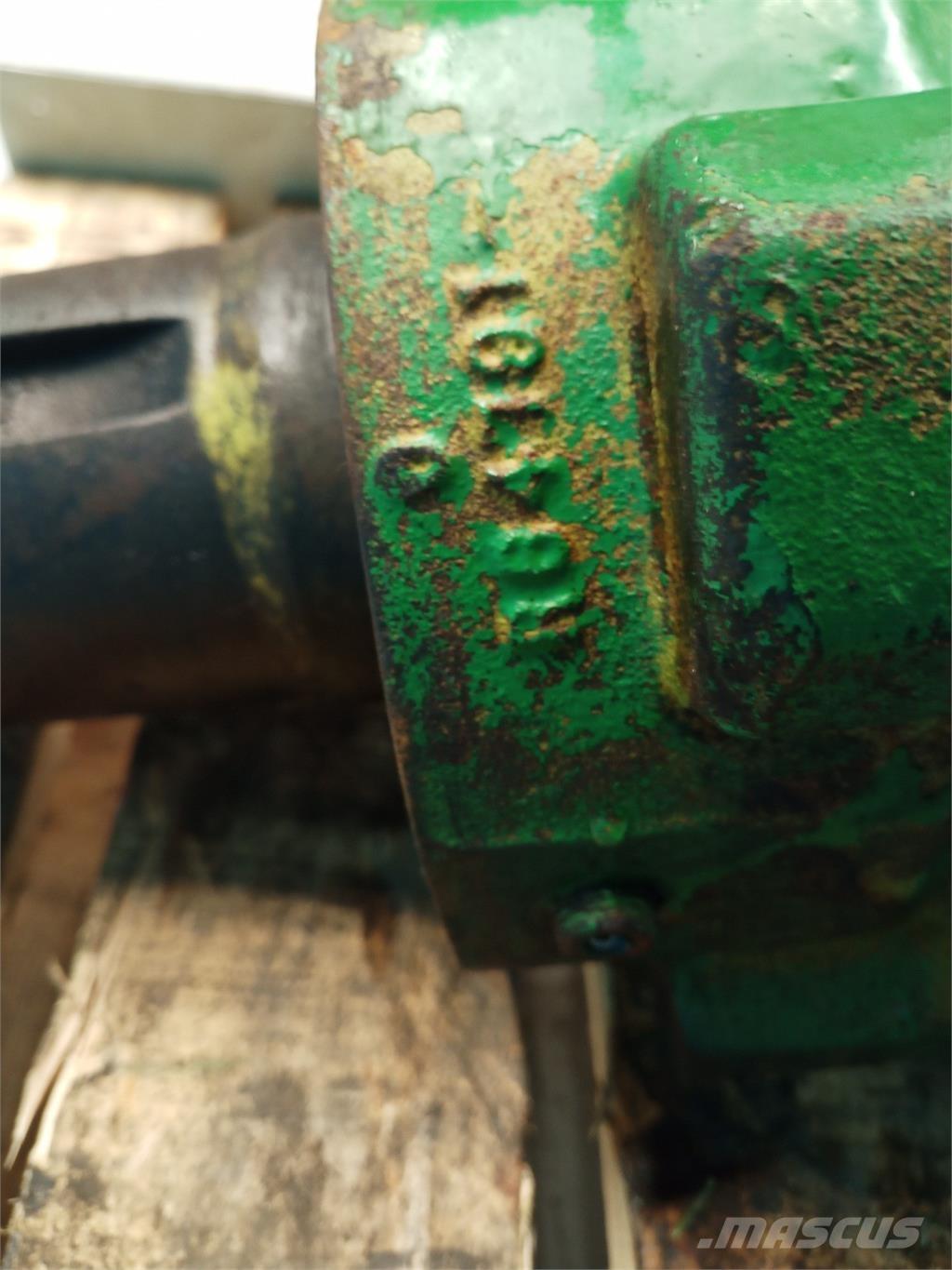 John Deere 4040 Alte accesorii tractor