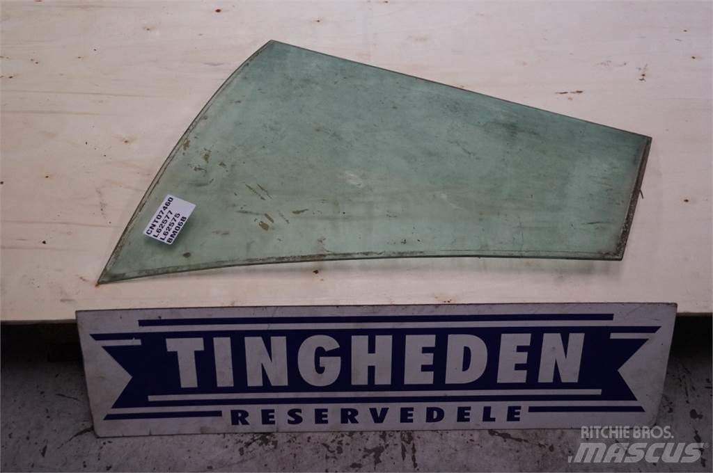 John Deere 4040 Cabine si interior