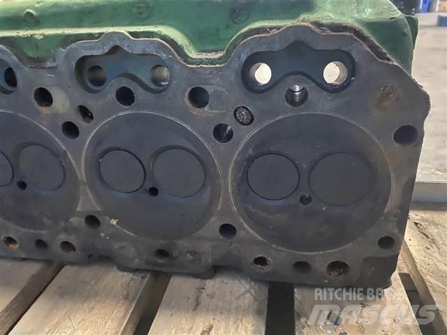 John Deere 4239 Motoare