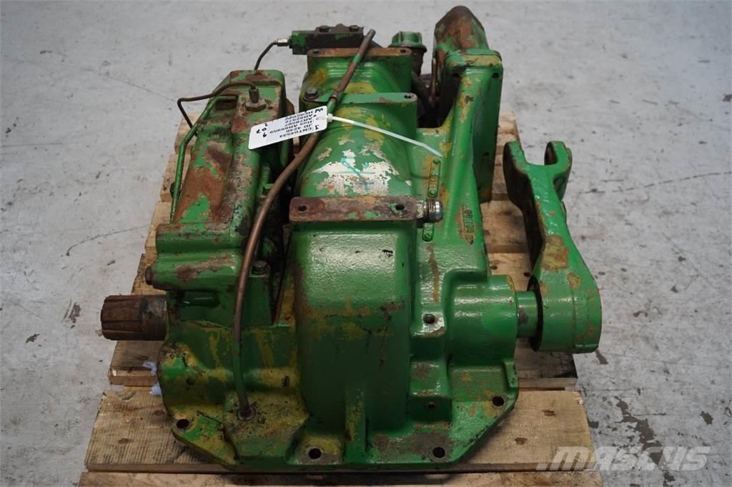 John Deere 4240 Alte accesorii tractor