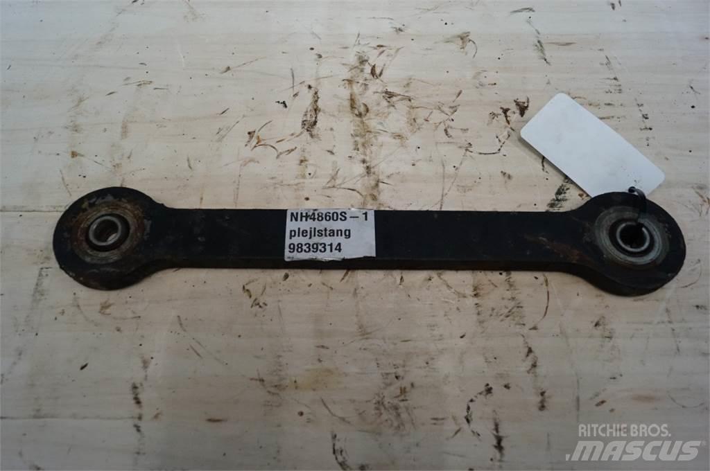 John Deere 4860S Alte echipamente pentru nutret