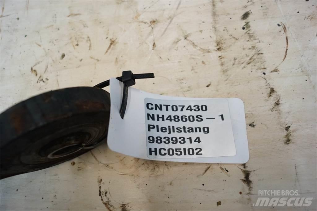 John Deere 4860S Alte echipamente pentru nutret