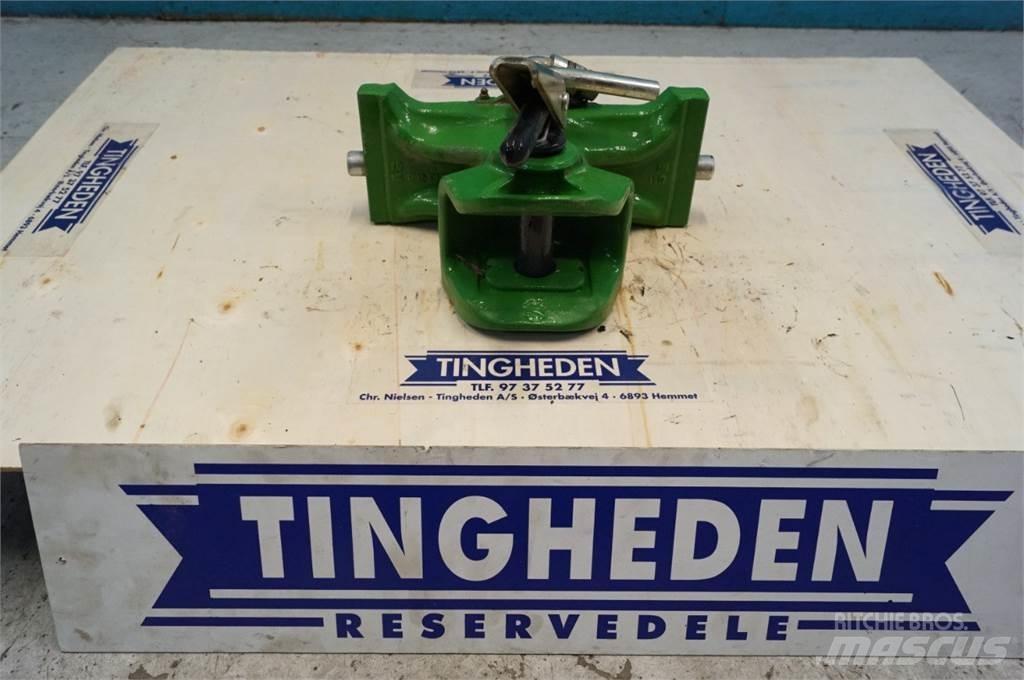 John Deere 5115M Alte accesorii tractor