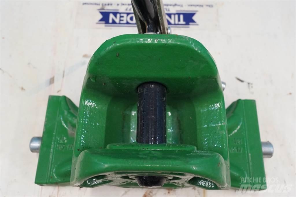 John Deere 5115M Alte accesorii tractor