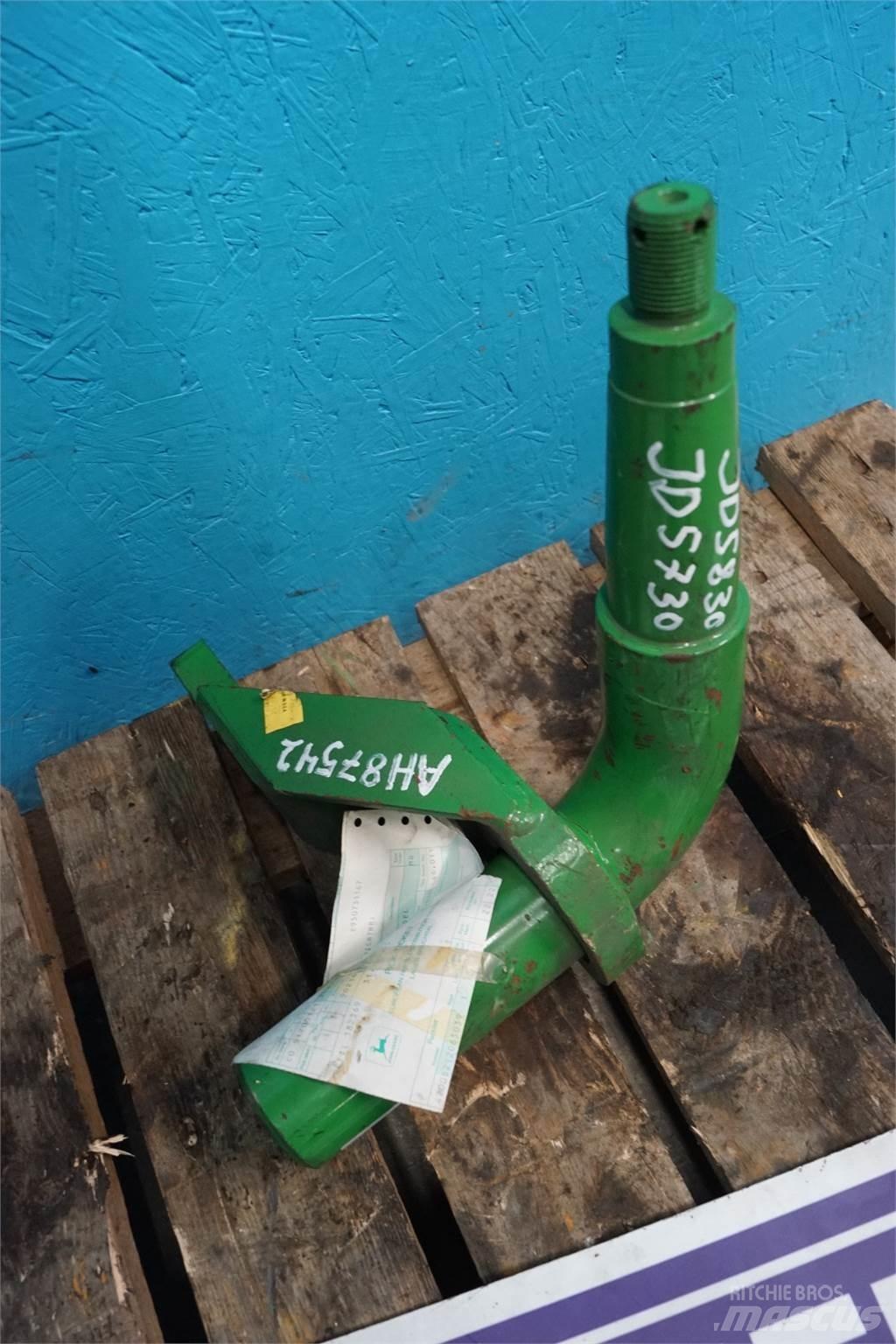 John Deere 5830 Accesorii pentru mașini de fân și furaje