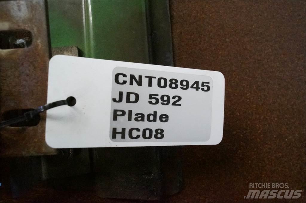 John Deere 592 cupa de excavat cu cernere