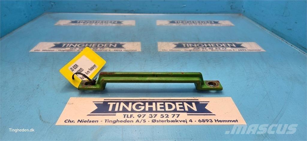 John Deere 625R Accesorii combine agricole