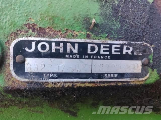 John Deere 6329D Motoare