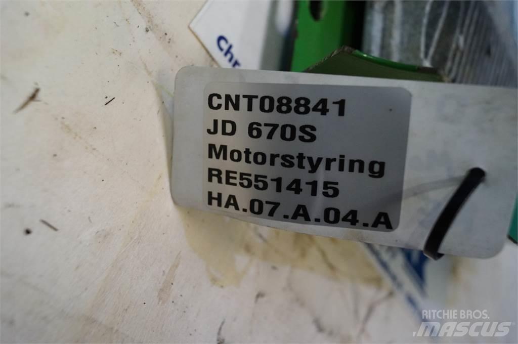 John Deere 670S Electronice