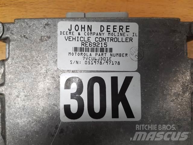 John Deere 8400 Electronice