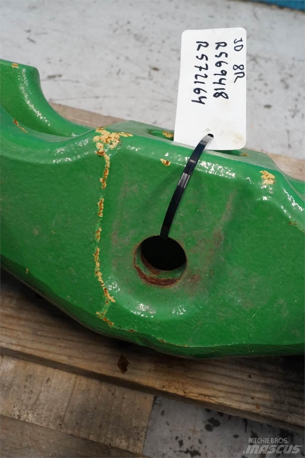 John Deere 8R Greutăți față