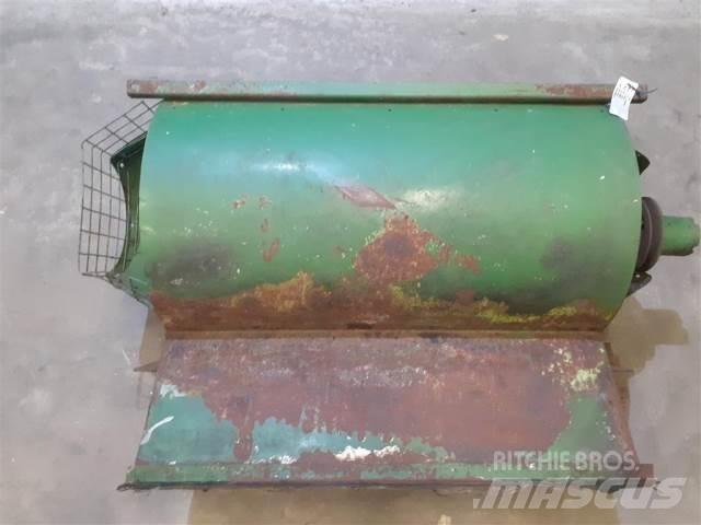 John Deere 955 Dispersare nisip si sare