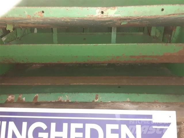 John Deere 955 Dispersare nisip si sare