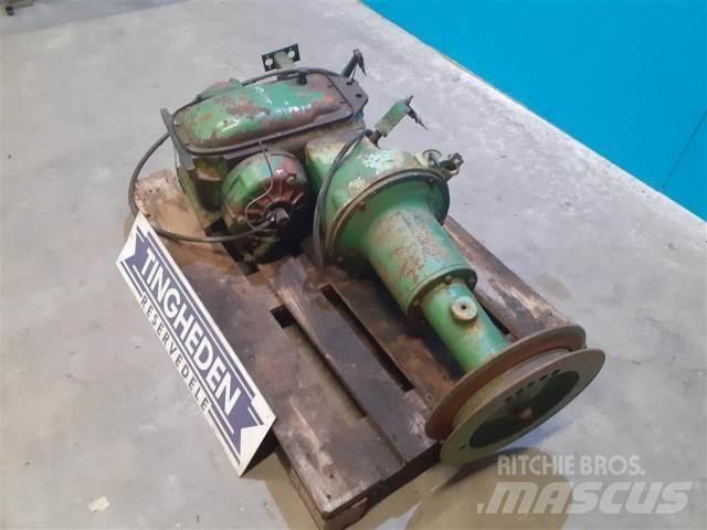 John Deere 955 Transmisie