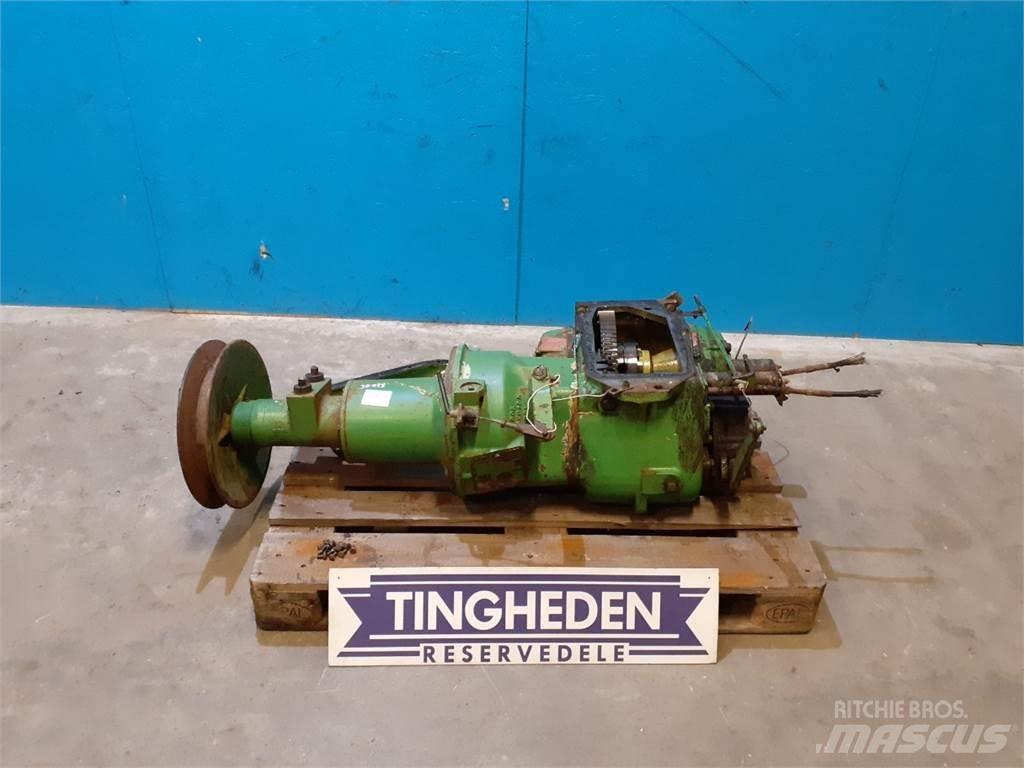 John Deere 955 Transmisie