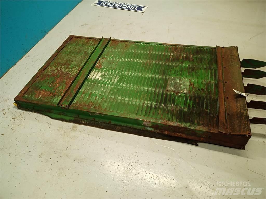 John Deere 955 Dispersare nisip si sare