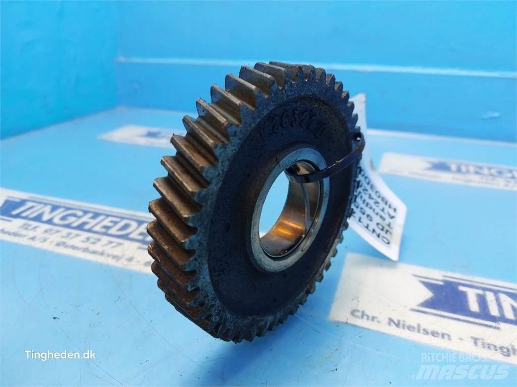 John Deere 955 Motoare