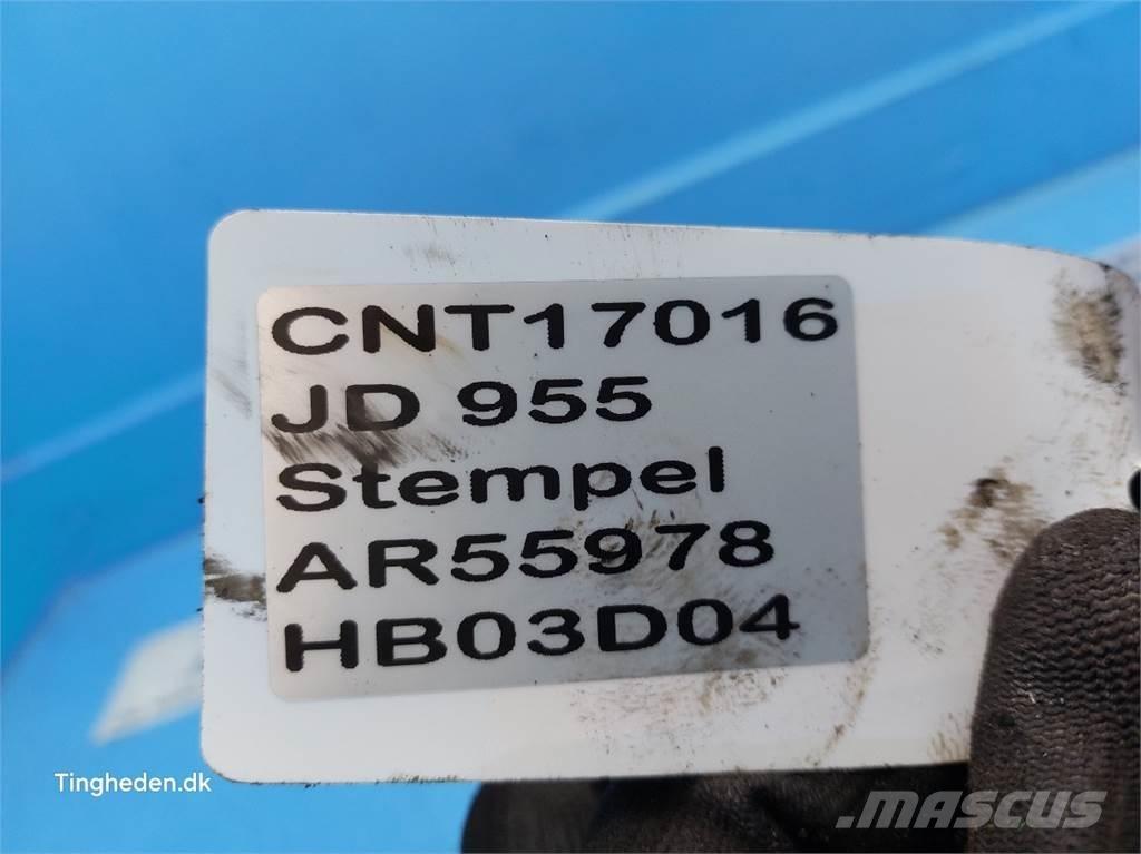 John Deere 955 Motoare