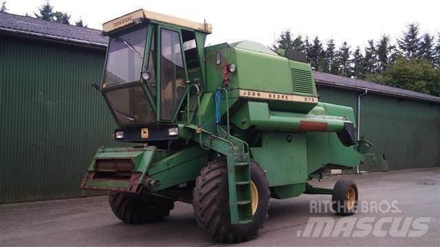 John Deere 975 Combine de secerat