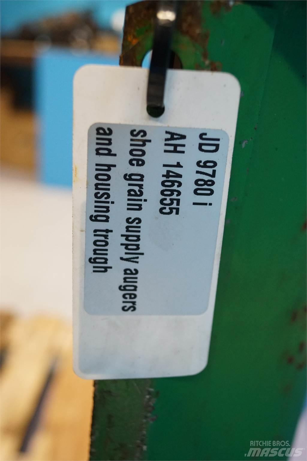 John Deere 9780 Dispersare nisip si sare