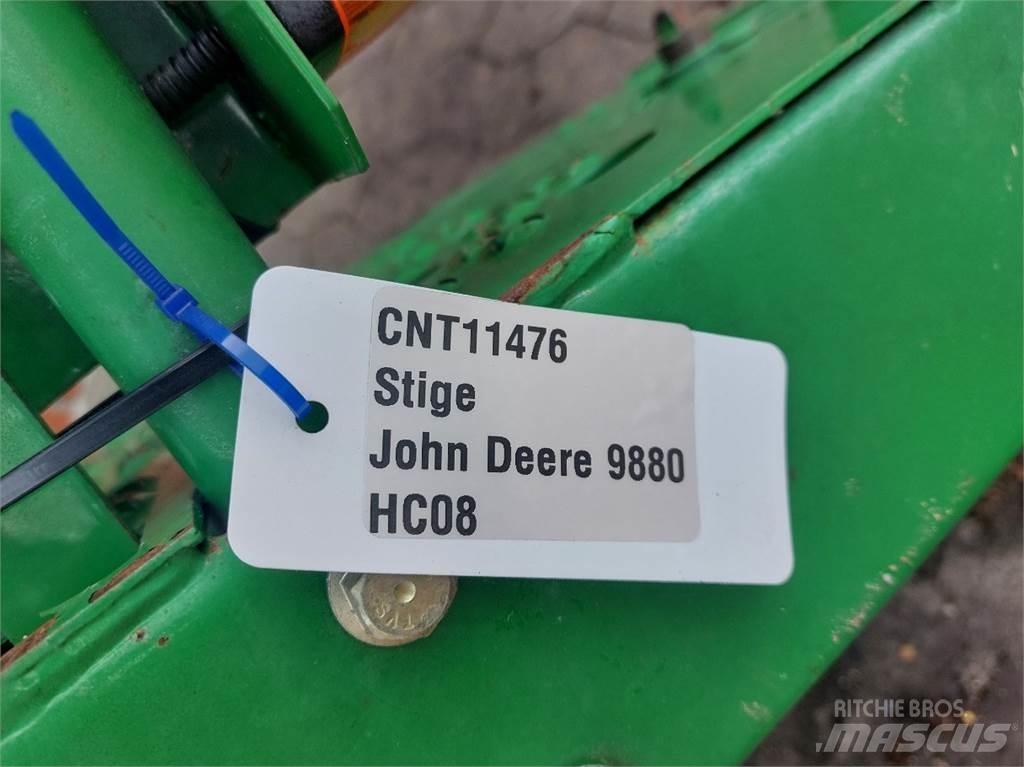 John Deere 9880 Cabine si interior