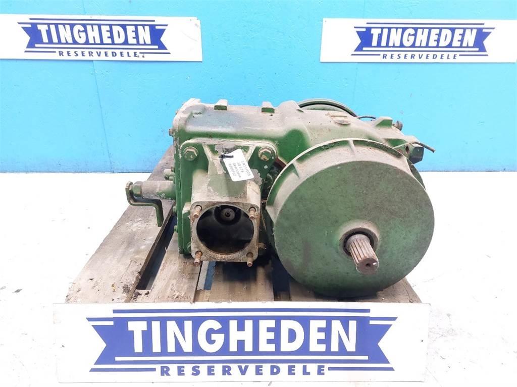John Deere CTS Transmisie