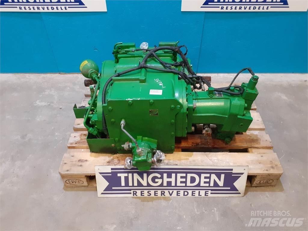 John Deere S670 Transmisie