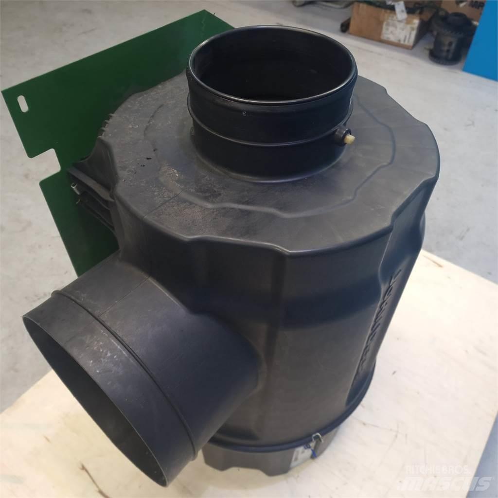 John Deere S670 Motoare