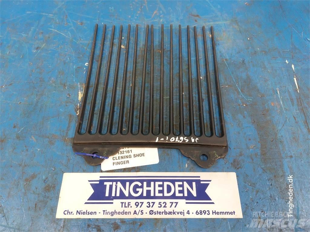 John Deere S670 Dispersare nisip si sare