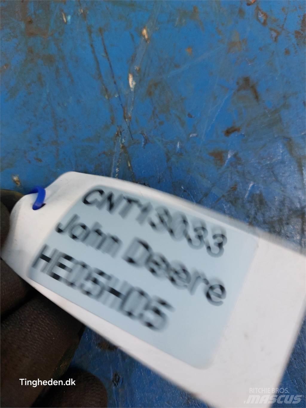John Deere S670 Dispersare nisip si sare