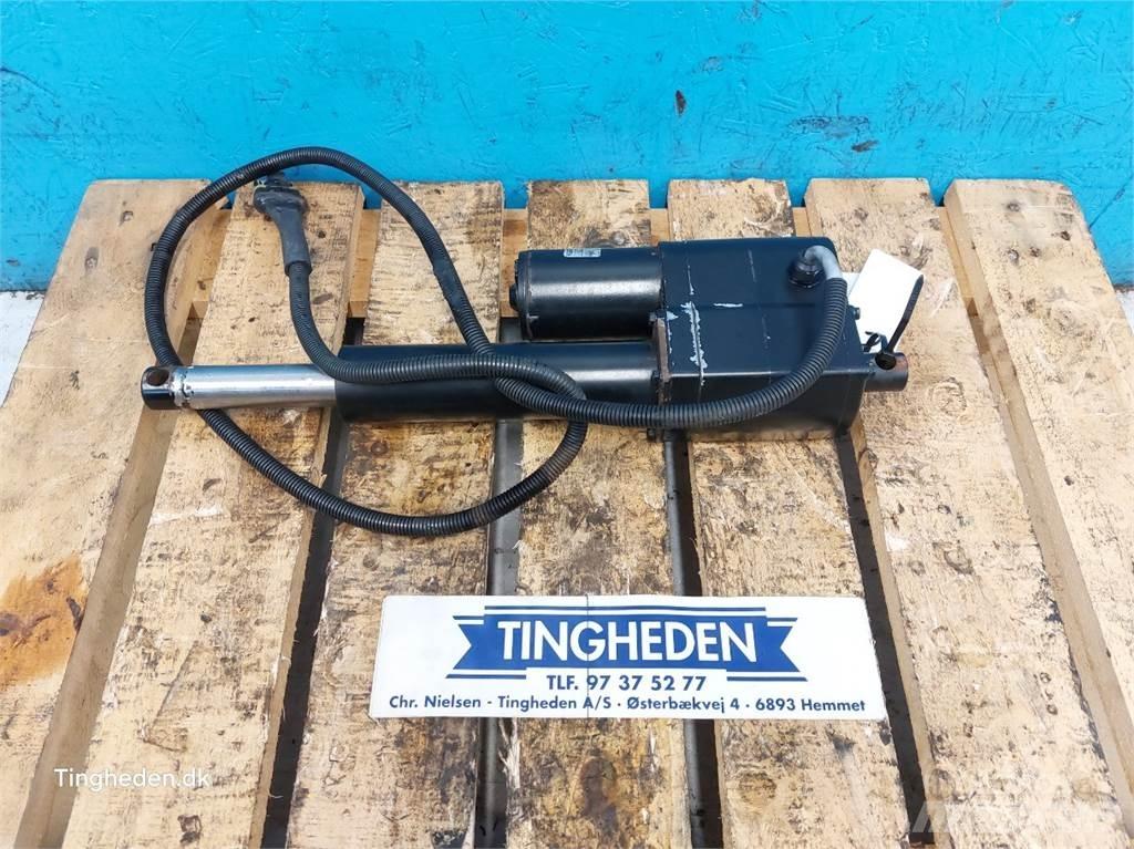 John Deere T660i Electronice