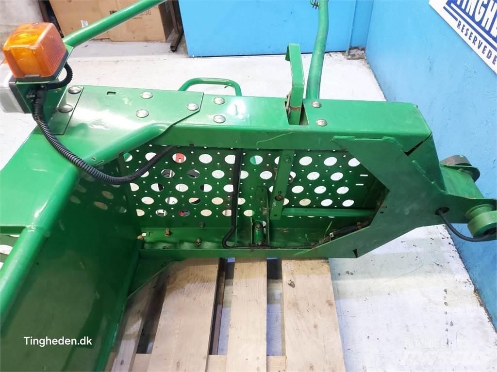 John Deere T660I Cabine si interior