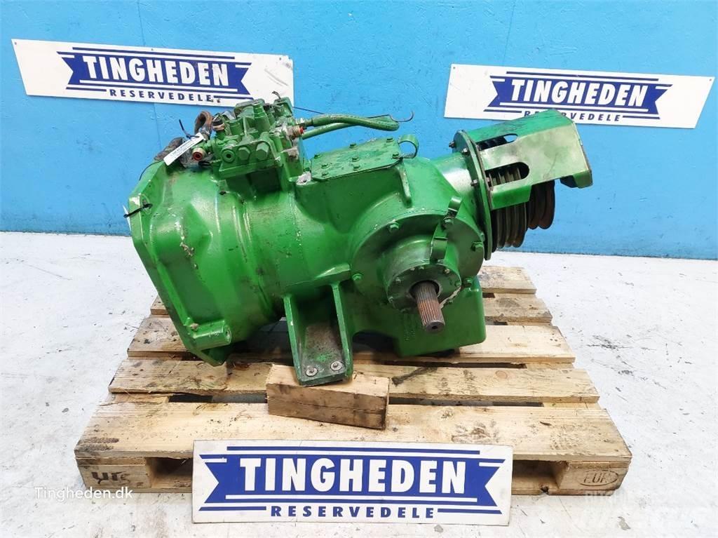 John Deere T660I Transmisie