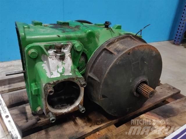 John Deere T670 Transmisie