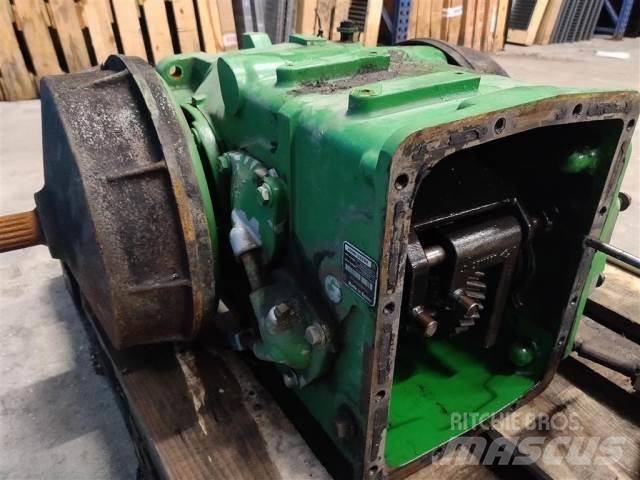 John Deere T670 Transmisie