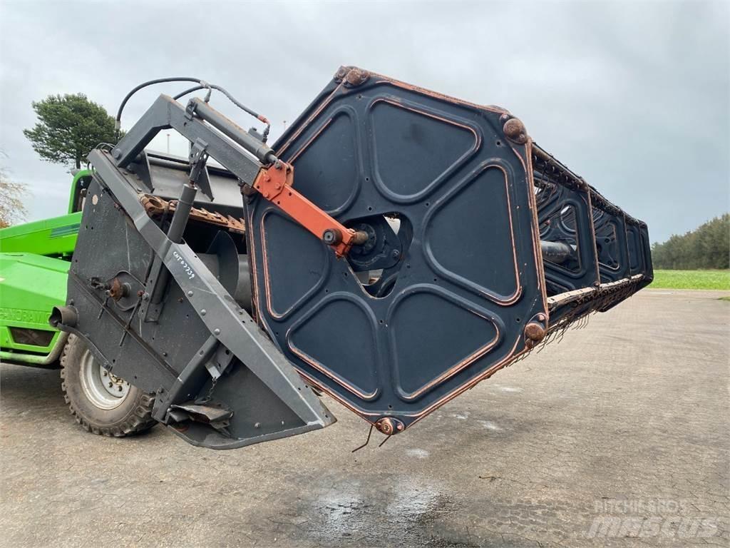 Laverda 16 Accesorii combine agricole