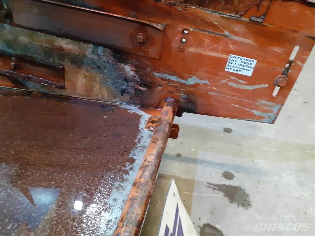 Laverda 3650 Dispersare nisip si sare