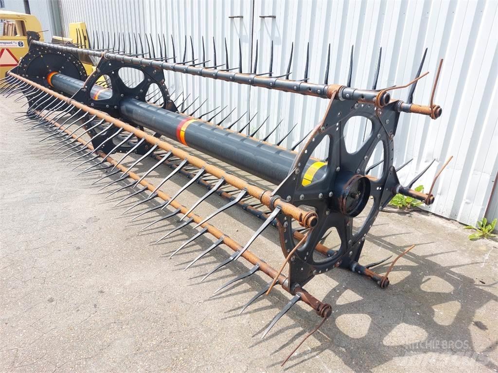 MacDon D60 Accesorii combine agricole