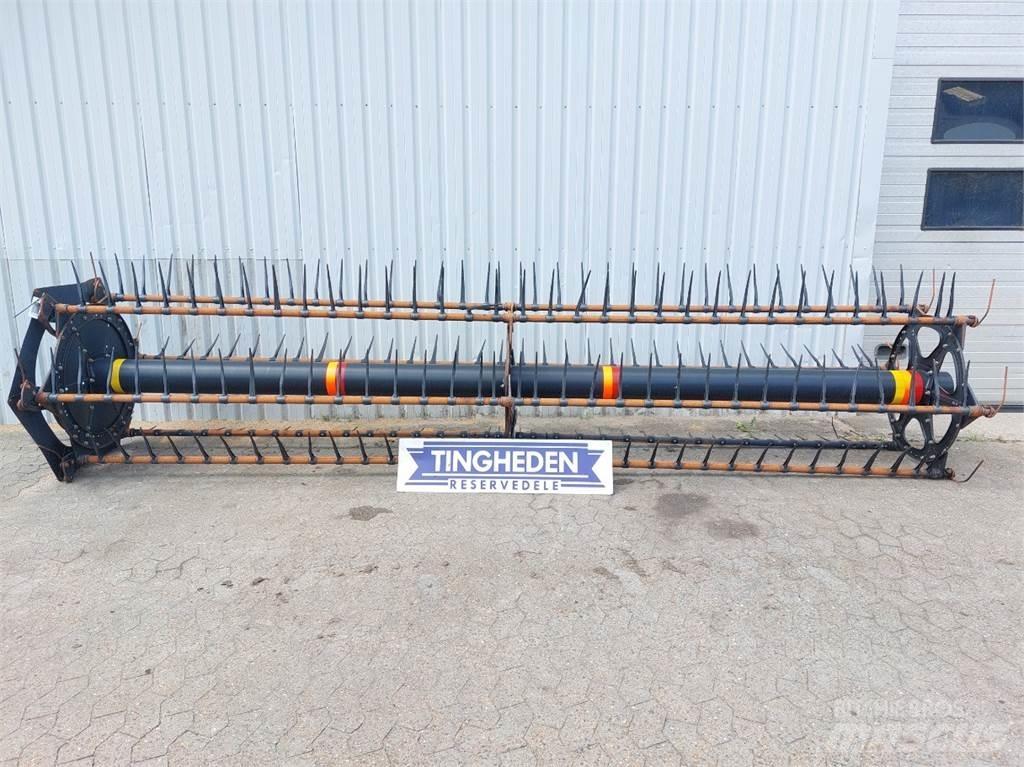 MacDon D60 Accesorii combine agricole